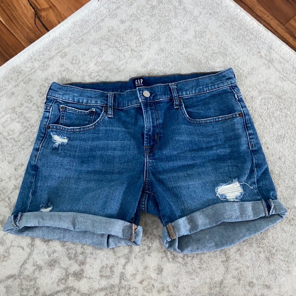 GAP Shorts